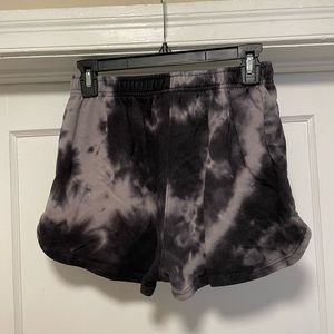 Wild Fable Size Small Tie Dye Shorts (with pockets)